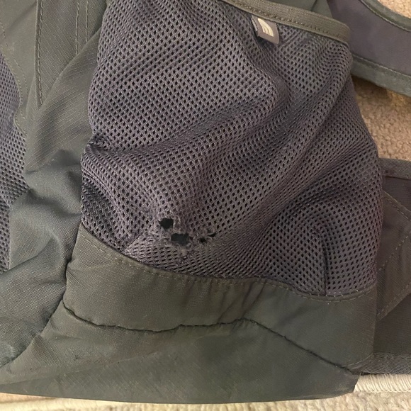 North Face Recon Backpack - Picture 4 of 8